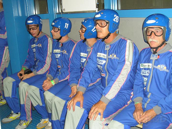 Indoor Skydive 12 augustus 2007 (15).jpg